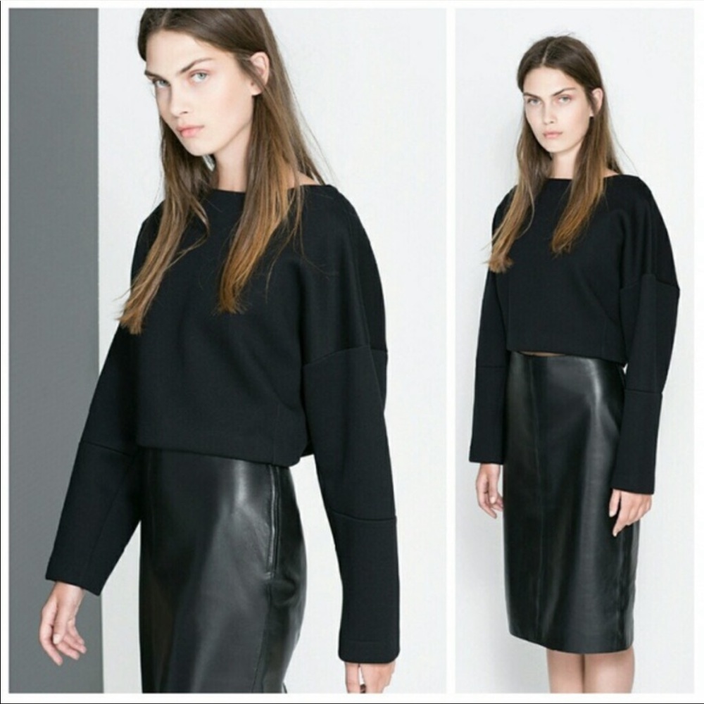 Zara Cropped Sweatshirt